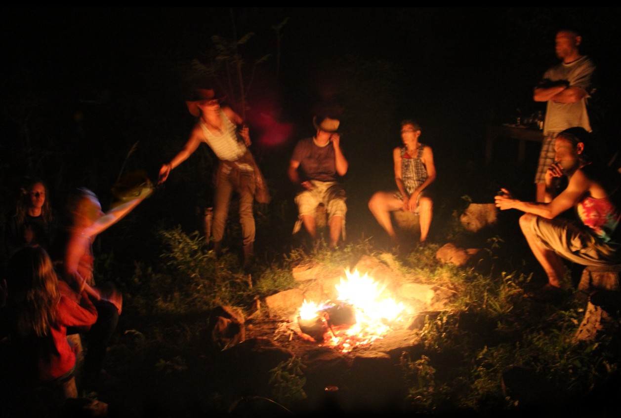 Unvergessliche Abende am Lagerfeuer auf Felicitas